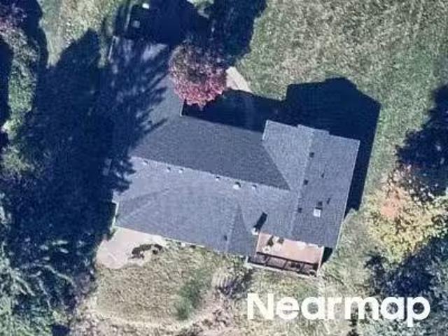 House for sale in Farmington