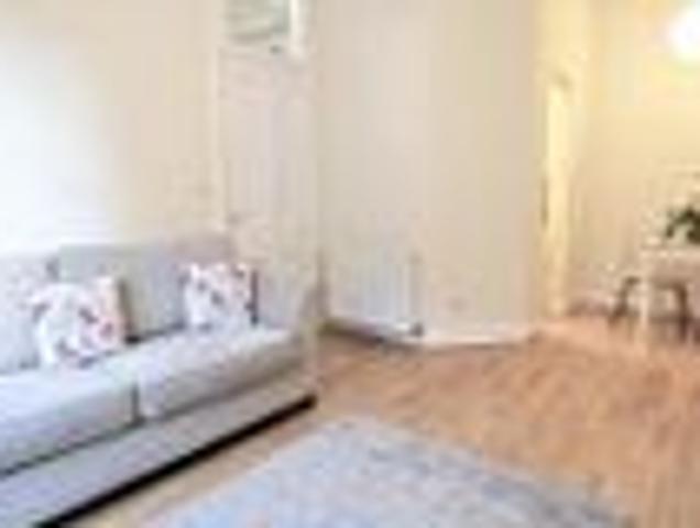 Apartment for rent in Morningside, Scotland