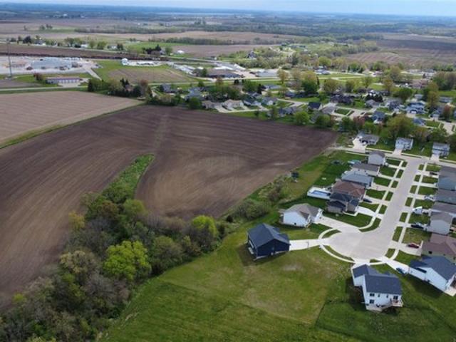Land for sale in Pleasantville, Iowa