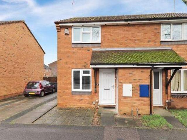 House for sale in Batchworth, Hertfordshire