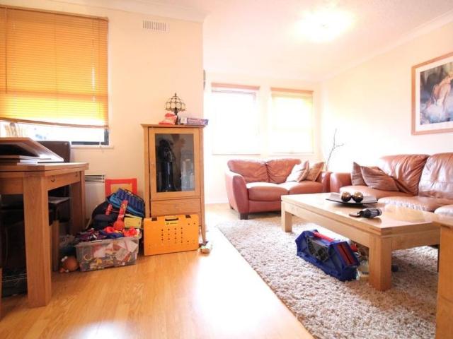 House for rent in London Borough of Hounslow, Greater London