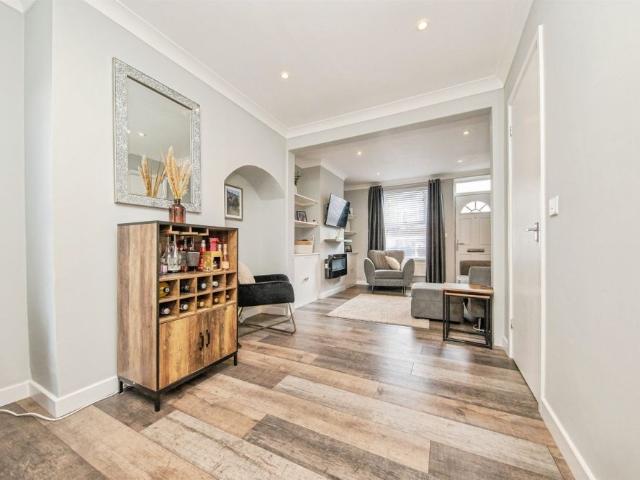 House for rent in Westbourne, Key Street