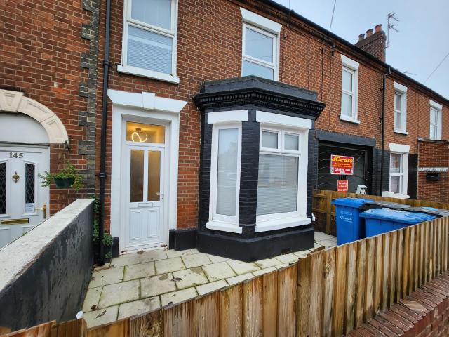 House for rent in New Catton, East Bank