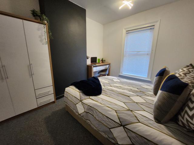 House for rent in New Catton, East Bank