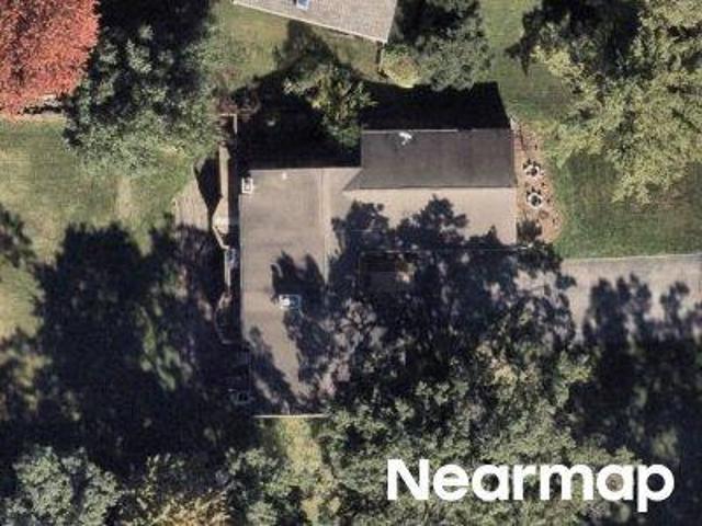 Property for sale in Commerce Pines, Commerce Charter Township