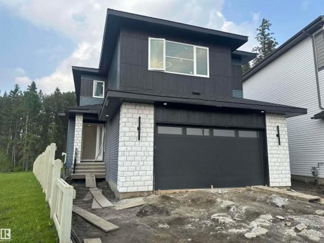 House for sale in Spruce Grove, Alberta