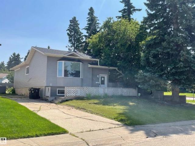 House for sale in Spruce Grove, Alberta