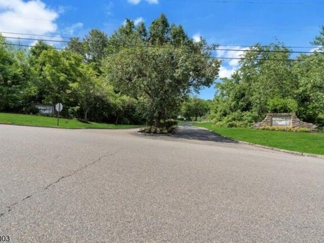 Condo for sale in Glen Gardner, New Jersey