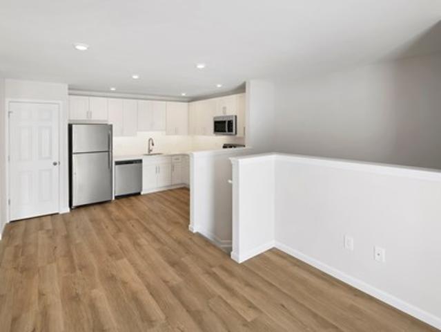 Apartment for rent in Holbrook