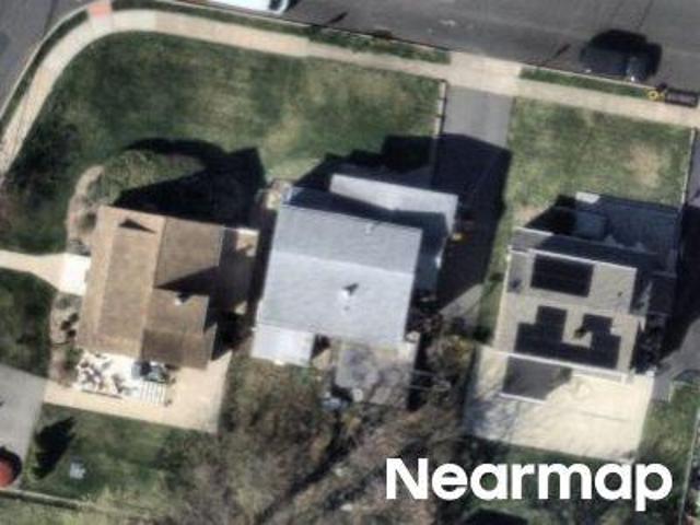 House for sale in Ridgefield, New Jersey