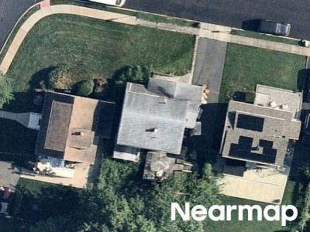 House for sale in Ridgefield, New Jersey