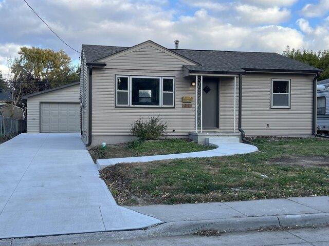 House for sale in Council Bluffs, Iowa
