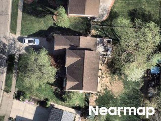 House for sale in Roselawn, Ohio