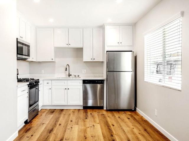 Apartment for rent in Area 151, Redondo Beach