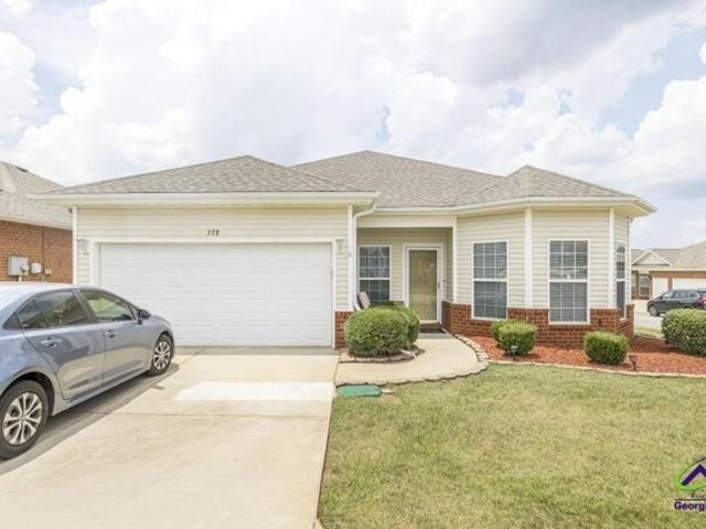 House for sale in Perry