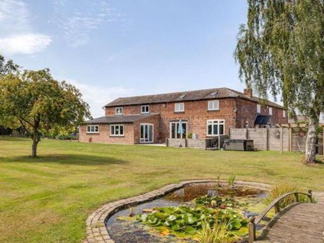 House for sale in Lyons, Greater London