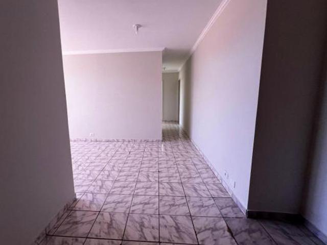 Apartamento venda em Região Geográfica Imediata do Distrito Federal, Região Integrada de Desenvolvimento do Distrito Federal e Entorno