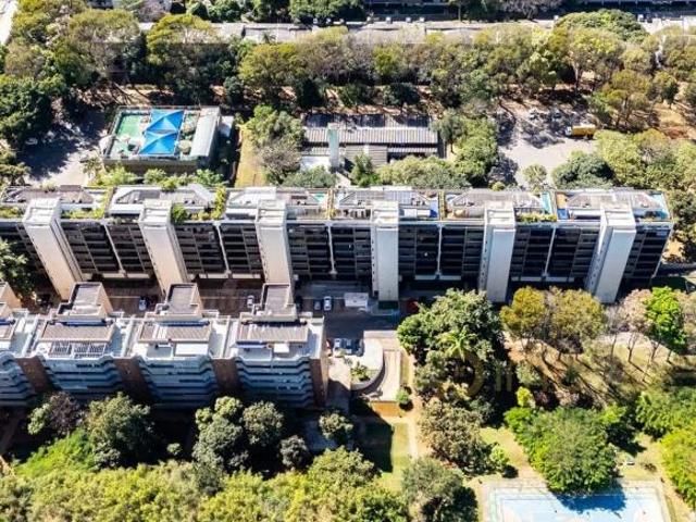 Apartamento venda em Região Geográfica Imediata do Distrito Federal, Região Integrada de Desenvolvimento do Distrito Federal e Entorno