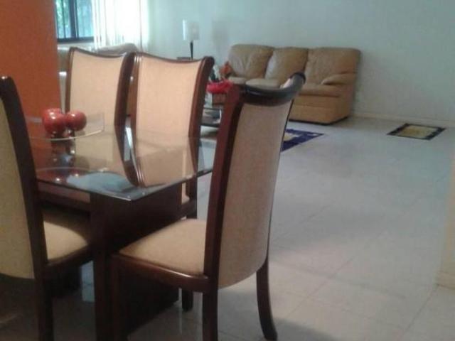 Apartamento venda em SQN 202, Plano Piloto