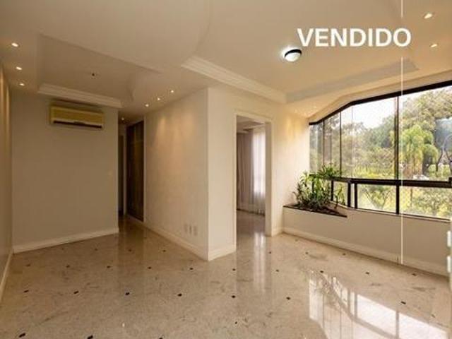 Apartamento venda em Região Geográfica Imediata do Distrito Federal, Região Integrada de Desenvolvimento do Distrito Federal e Entorno