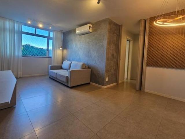 Apartamento venda em Região Geográfica Imediata do Distrito Federal, Região Integrada de Desenvolvimento do Distrito Federal e Entorno