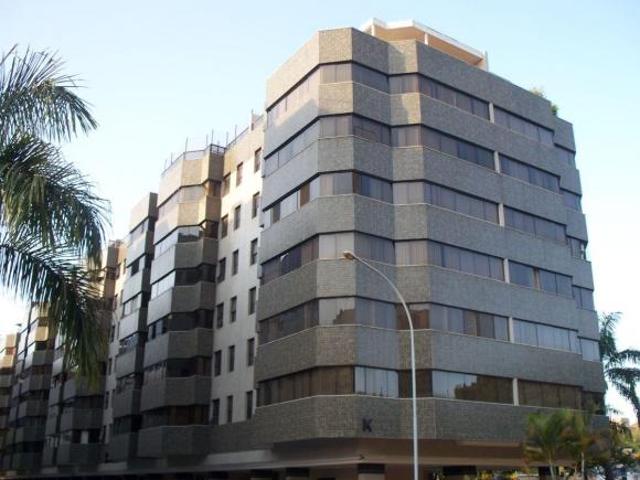 Apartamento venda em Região Geográfica Imediata do Distrito Federal, Região Integrada de Desenvolvimento do Distrito Federal e Entorno