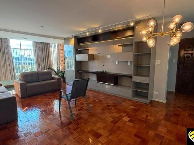 Apartamento venda em Região Geográfica Imediata do Distrito Federal, Região Integrada de Desenvolvimento do Distrito Federal e Entorno