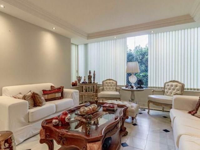 Apartamento venda em SQN 305, Plano Piloto
