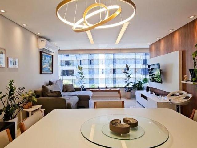 Apartamento venda em SQN 305, Plano Piloto