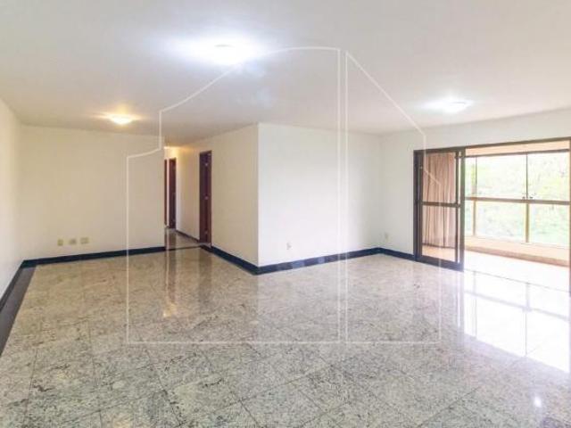 Apartamento venda em SQN 311, Plano Piloto
