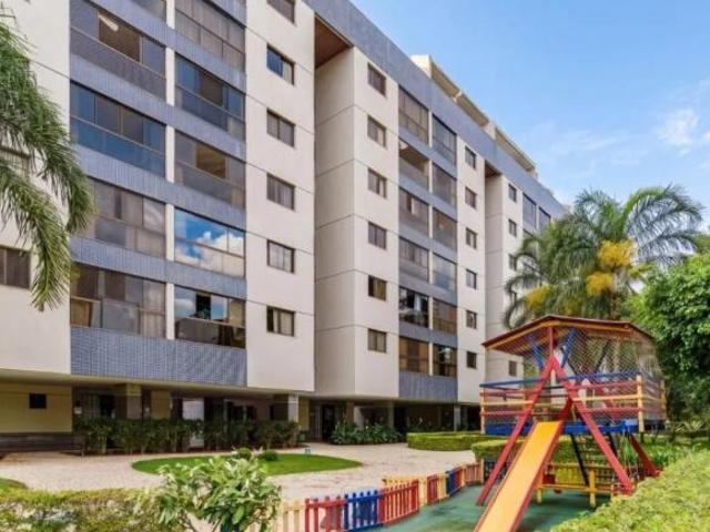 Apartamento venda em SQN 311, Plano Piloto