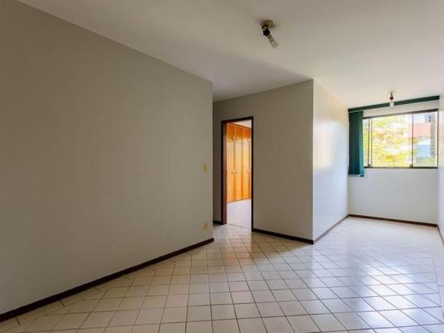 Apartamento venda em SQN 402, Plano Piloto