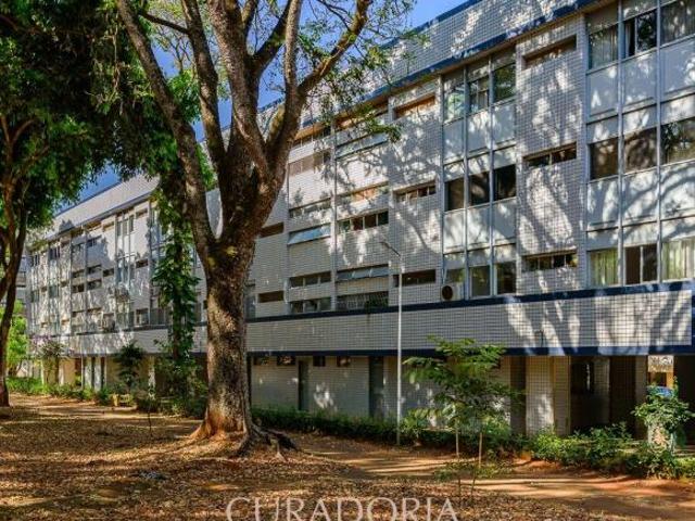 Apartamento venda em SQN 402, Plano Piloto