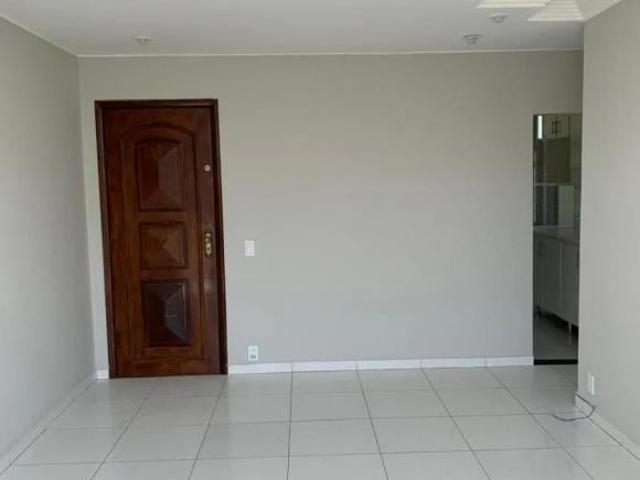 Apartamento venda em SQN 405, Plano Piloto
