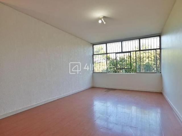 Apartamento venda em Região Geográfica Imediata do Distrito Federal, Região Integrada de Desenvolvimento do Distrito Federal e Entorno