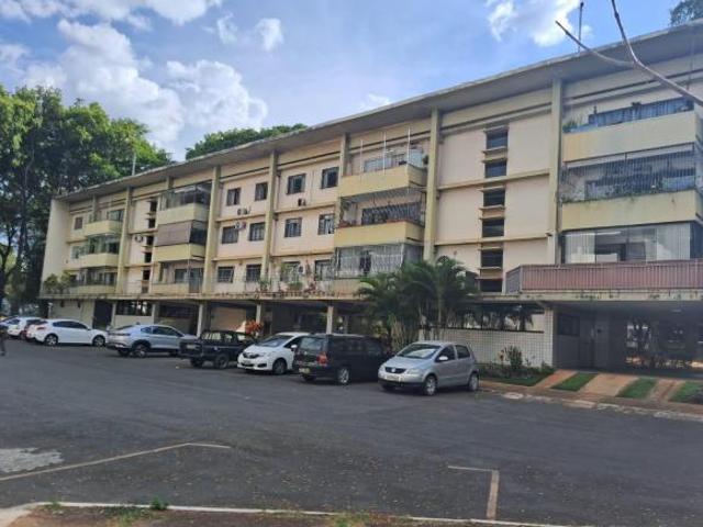 Apartamento venda em Região Geográfica Imediata do Distrito Federal, Região Integrada de Desenvolvimento do Distrito Federal e Entorno