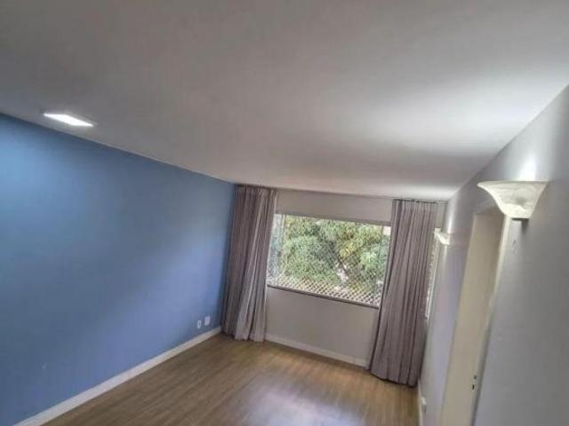 Apartamento venda em Região Geográfica Imediata do Distrito Federal, Região Integrada de Desenvolvimento do Distrito Federal e Entorno