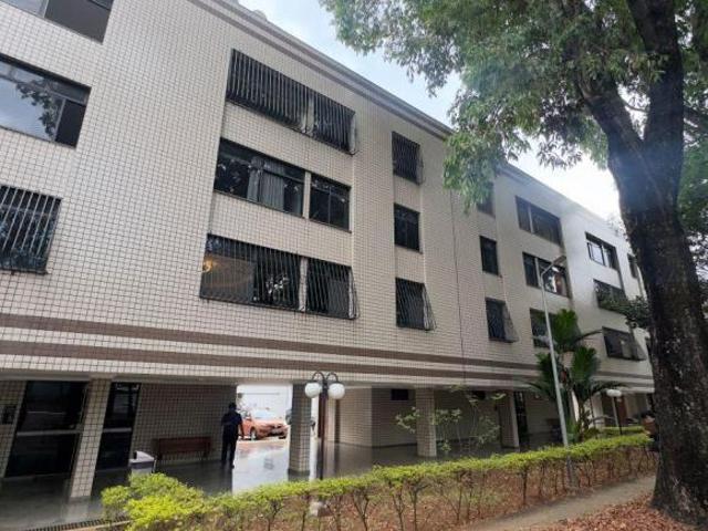 Apartamento venda em SQN 412, Plano Piloto