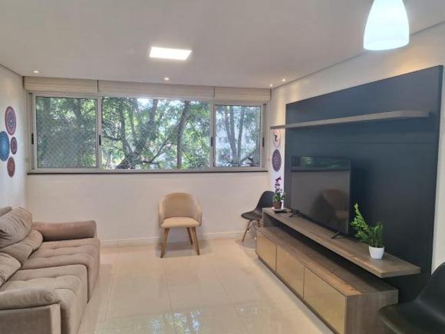 Apartamento venda em Região Geográfica Imediata do Distrito Federal, Região Integrada de Desenvolvimento do Distrito Federal e Entorno
