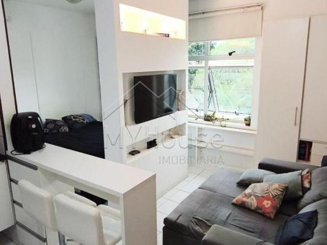 Apartamento venda em Região Geográfica Imediata do Distrito Federal, Região Integrada de Desenvolvimento do Distrito Federal e Entorno