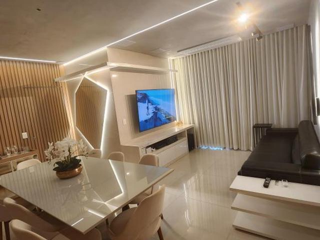 Apartamento venda em Região Geográfica Imediata do Distrito Federal, Região Integrada de Desenvolvimento do Distrito Federal e Entorno
