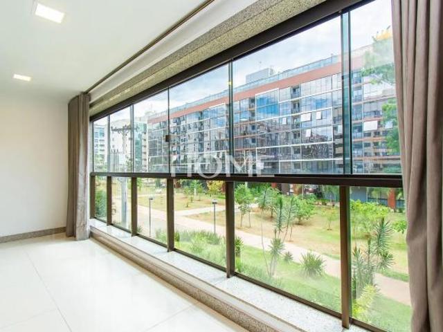 Apartamento venda em Região Geográfica Imediata do Distrito Federal, Região Integrada de Desenvolvimento do Distrito Federal e Entorno
