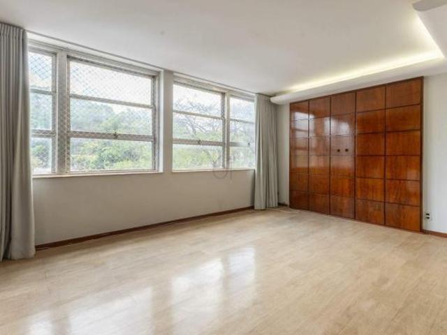 Apartamento venda em SQS 105, Plano Piloto
