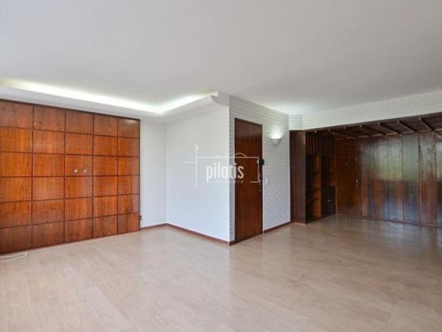 Apartamento venda em SQS 105, Plano Piloto