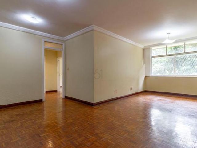 Apartamento venda em Região Geográfica Imediata do Distrito Federal, Região Integrada de Desenvolvimento do Distrito Federal e Entorno