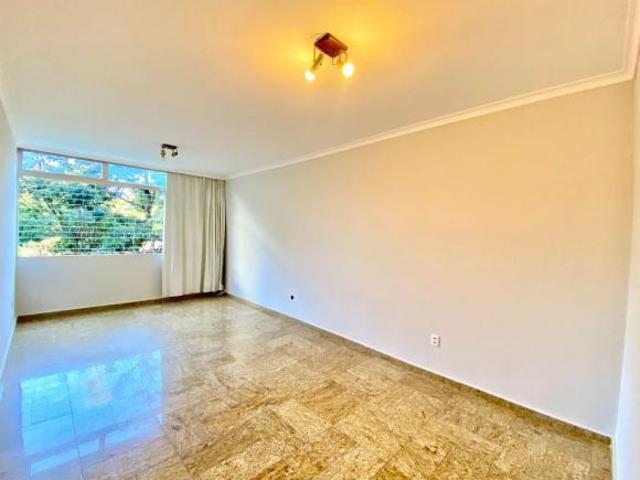 Apartamento venda em Região Geográfica Imediata do Distrito Federal, Região Integrada de Desenvolvimento do Distrito Federal e Entorno