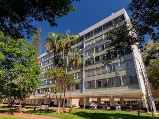 Apartamento venda em Região Geográfica Imediata do Distrito Federal, Região Integrada de Desenvolvimento do Distrito Federal e Entorno