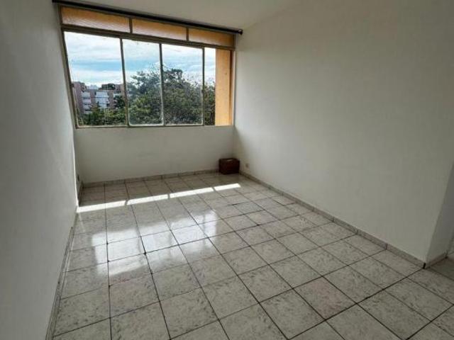 Apartamento venda em Região Geográfica Imediata do Distrito Federal, Região Integrada de Desenvolvimento do Distrito Federal e Entorno