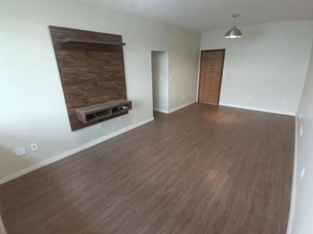 Apartamento venda em Região Geográfica Imediata do Distrito Federal, Região Integrada de Desenvolvimento do Distrito Federal e Entorno