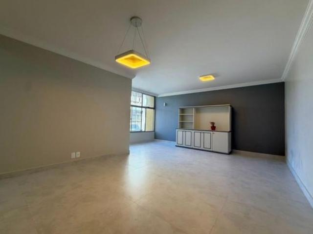 Apartamento venda em SQS 207, Plano Piloto